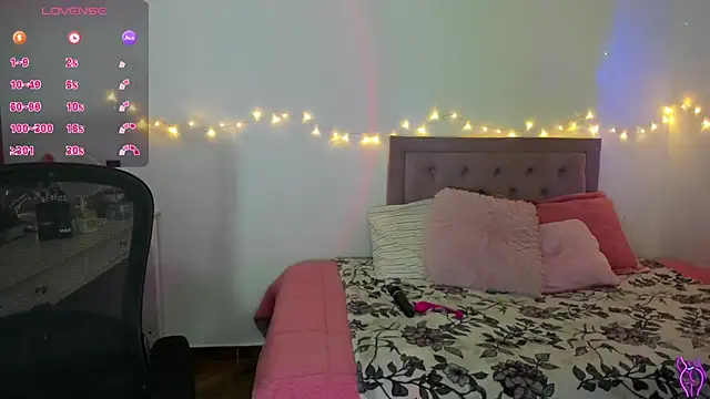 youpinkgirl  online show from December 20, 10:50 pm