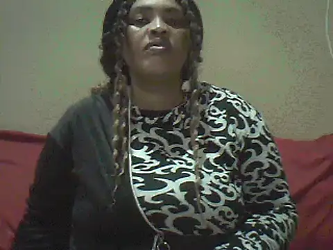 Snapshot of SexxyBoob chatting on July 1, 6:18 pm SexxyBoob online show from July 1, 6:18 pm