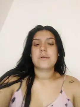 Sophie-hatter online show from February 15, 3:28 pm