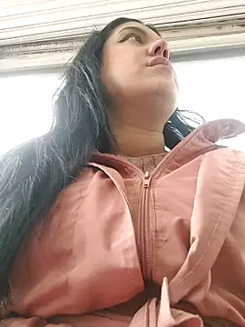 Sophie-hatter online show from March 18, 5:31 pm