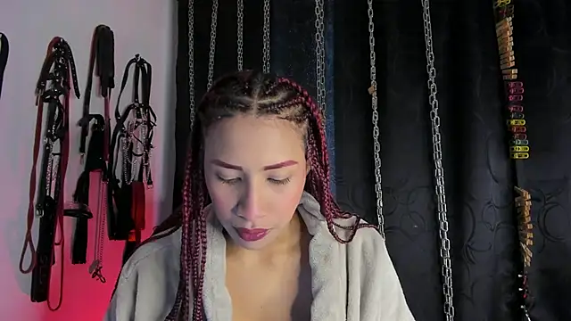 charrlotte quinn online show from February 25, 12:37 pm