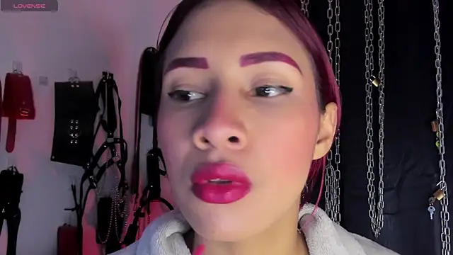 charrlotte quinn online show from June 3, 12:30 pm