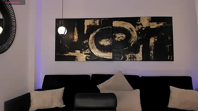 MollySundersX online show from February 9, 11:25 pm