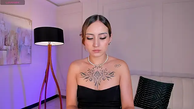 MollySundersX online show from March 8, 8:57 pm