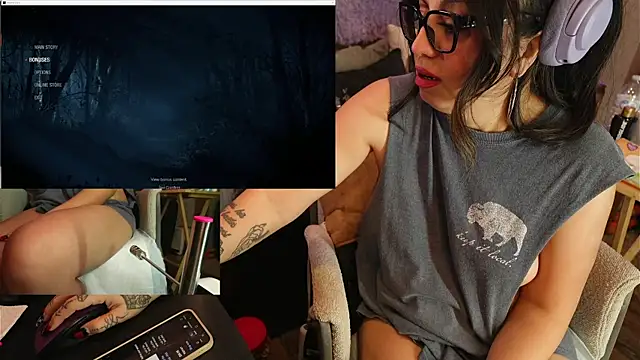 Snapshot of IndiaBlaze chatting on November 24, 2:22 am IndiaBlaze online show from November 24, 2:22 am