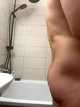 czruz online show from October 5, 8:51 pm