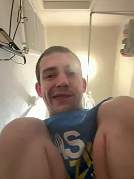 Snapshot of czruz chatting on February 22, 1:07 am czruz online show from February 22, 1:07 am