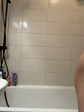 czruz online show from March 19, 8:57 pm