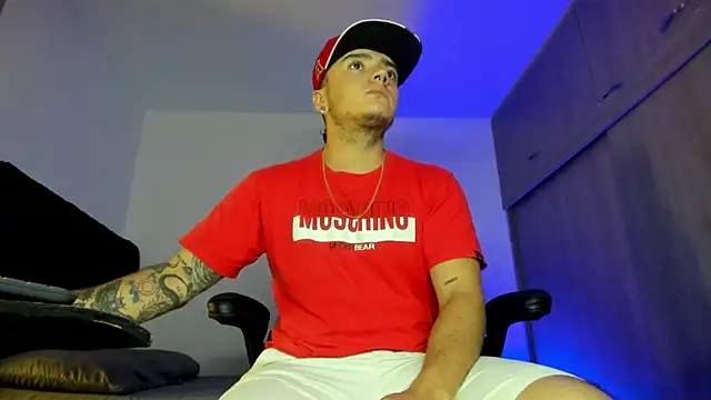 male pussy online show from October 22, 7:46 pm