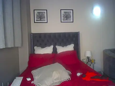 yummydoll97 online show from December 17, 6:31 pm