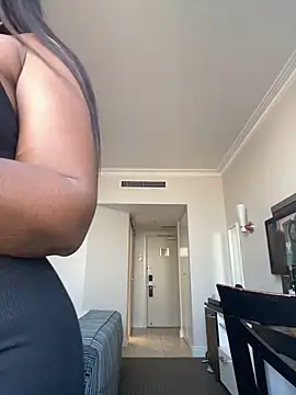 yummydoll97 online show from June 22, 1:30 pm