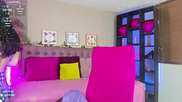 shelby carson online show from March 31, 1:11 pm