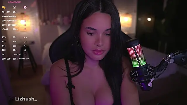 Snapshot of Lizhush_ chatting on March 16, 6:01 pm Lizhush  online show from March 16, 6:01 pm