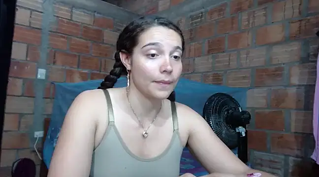 Jeessxxx01 online show from January 12, 4:21 am