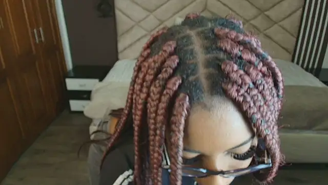 Raquel jones online show from February 12, 11:40 am