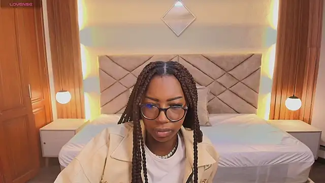 Raquel jones online show from February 11, 11:48 am