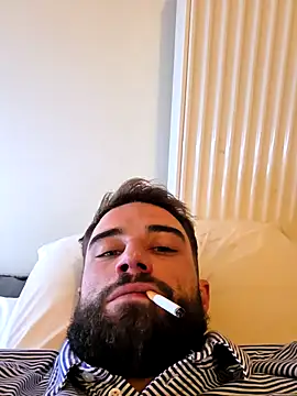 Vekie 007 online show from October 23, 8:40 pm