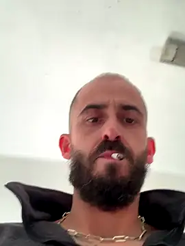 Snapshot of Gigolo_profissional chatting on November 2, 9:44 am Gigolo profissional online show from November 2, 9:44 am