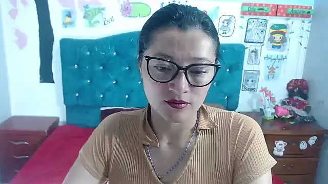 lunazulsj online show from November 15, 2:02 pm