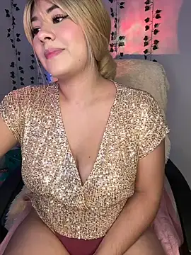 Snapshot of Grecia_21 chatting on December 30, 5:02 pm Grecia 21 online show from December 30, 5:02 pm