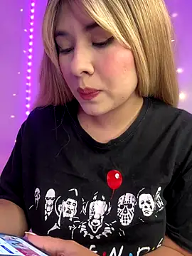 Snapshot of Grecia_21 chatting on October 8, 4:04 pm Grecia 21 online show from October 8, 4:04 pm