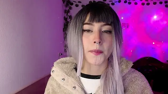 shayla bbs online show from December 18, 11:38 am