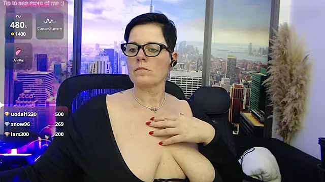 ninarandmann online show from February 14, 9:21 pm