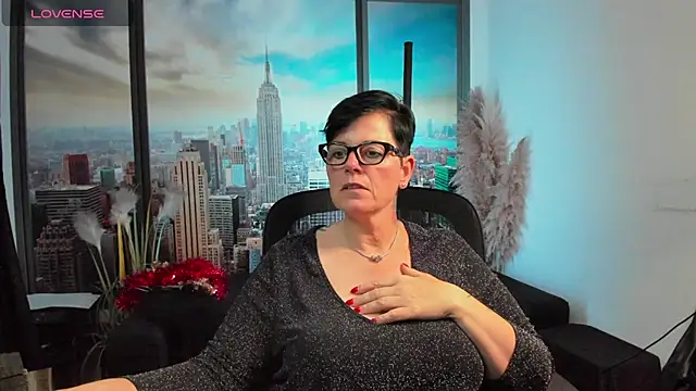 ninarandmann online show from October 16, 4:19 pm