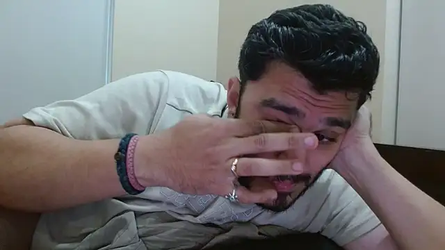 robintoit online show from September 14, 3:27 am