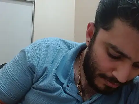 robintoit online show from November 13, 5:23 pm