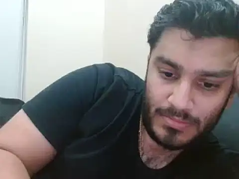 Snapshot of robintoit chatting on July 15, 6:24 pm robintoit online show from July 15, 6:24 pm