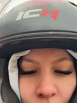 Bonniepark online show from January 27, 12:05 pm