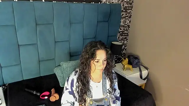 hanny milf online show from February 4, 2:06 am