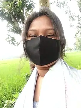 Idhika Paul online show from September 15, 3:06 am