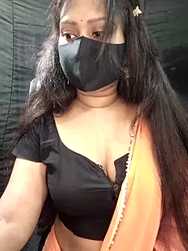 Idhika Paul online show from September 21, 1:07 am