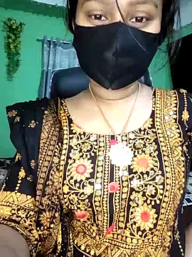 Idhika Paul online show from October 13, 1:00 pm