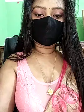 Snapshot of Idhika_Paul chatting on March 4, 11:33 pm Idhika Paul online show from March 4, 11:33 pm