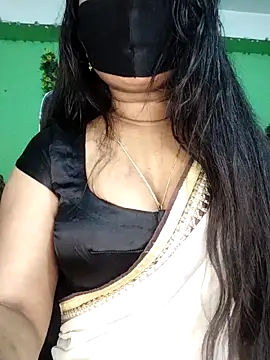 Snapshot of Idhika_Paul chatting on March 29, 1:00 pm Idhika Paul online show from March 29, 1:00 pm