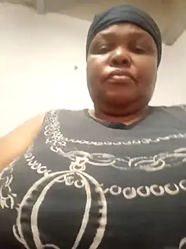 HOTSUGARX5 online show from March 18, 6:46 am