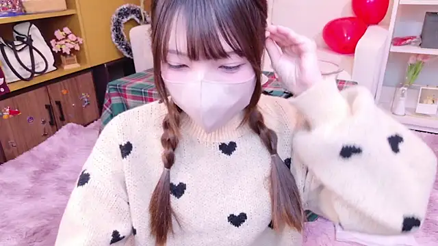 Snapshot of Naachan_ chatting on February 13, 2:52 pm Naachan  online show from February 13, 2:52 pm