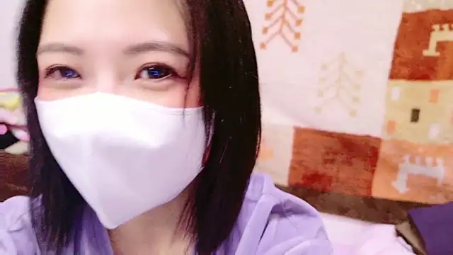 Snapshot of Nonchan_ chatting on December 6, 1:00 pm Nonchan  online show from December 6, 1:00 pm