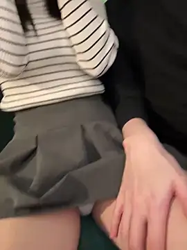 Snapshot of -mirai- chatting on March 1, 6:24 am -mirai- online show from March 1, 6:24 am