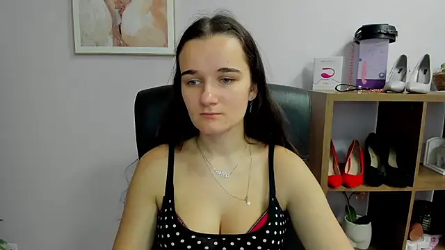 KateDelight online show from November 15, 7:38 am