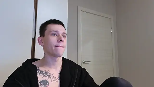 R1mmo   online show from October 24, 7:21 pm