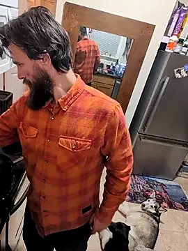 Armyexhibitionistvet online show from November 1, 4:14 am