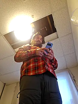 Armyexhibitionistvet online show from April 11, 1:43 am