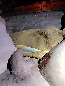 prcalek19 online show from November 21, 6:28 pm