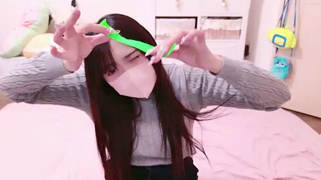 Snapshot of nathi_ko_xo chatting on January 7, 11:26 am nathi ko xo online show from January 7, 11:26 am