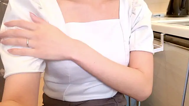 sayaka xo online show from April 17, 7:22 am