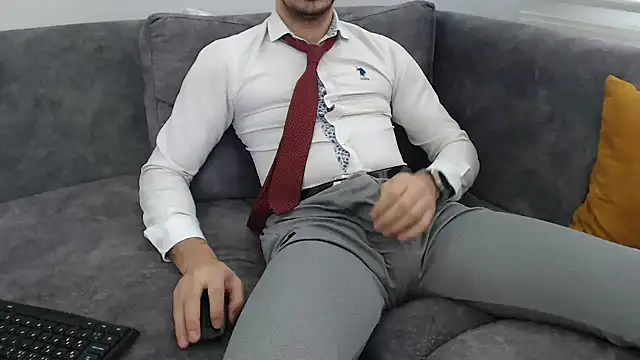 Naughtb0y online show from February 5, 12:10 pm